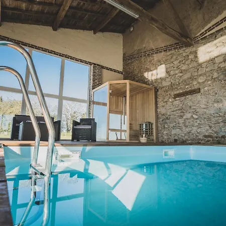 Maison de charme spa sauna piscine intérieure chauffée