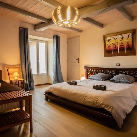 Villa Maison de charme spa sauna piscine intérieure chauffée
