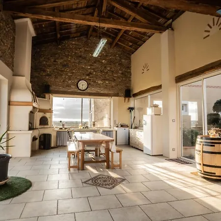 Villa Maison de charme spa sauna piscine intérieure chauffée Bellegarde-Marsal