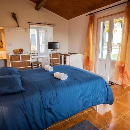 Maison de charme spa sauna piscine intérieure chauffée Villa