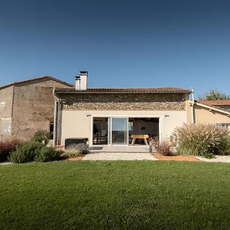Maison de charme spa sauna piscine intérieure chauffée Villa